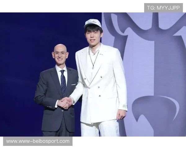 杨瀚森选秀行情突然飙升 NBA球探报告曝光CBA天才中锋真正杀招与隐忧 杨瀚森选秀行情突然飙升 NBA球探报告曝光CBA天才中锋真正杀招与隐忧